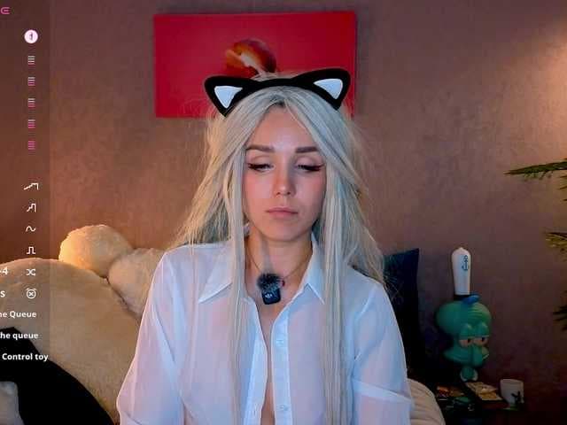 Sonya-Love live cam