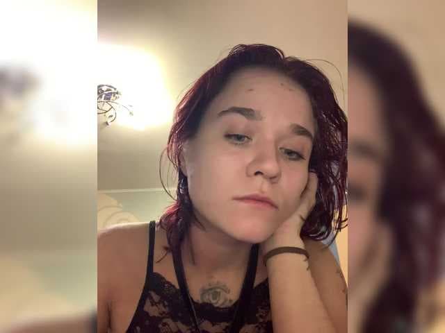 Mia-sweet live cam on BongaCams