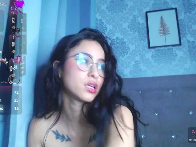 alanamartinez live cam