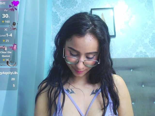 alanamartinez live cam