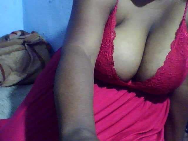 Carennehot2 live cam