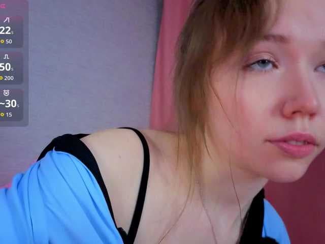 HoneyAhegao live cam