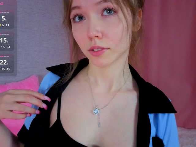 HoneyAhegao live cam