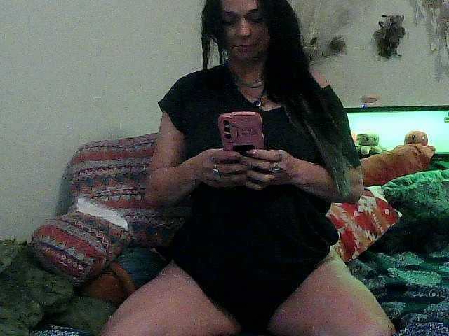 Bambi-40 live cam