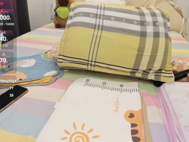 Teahyee live cam