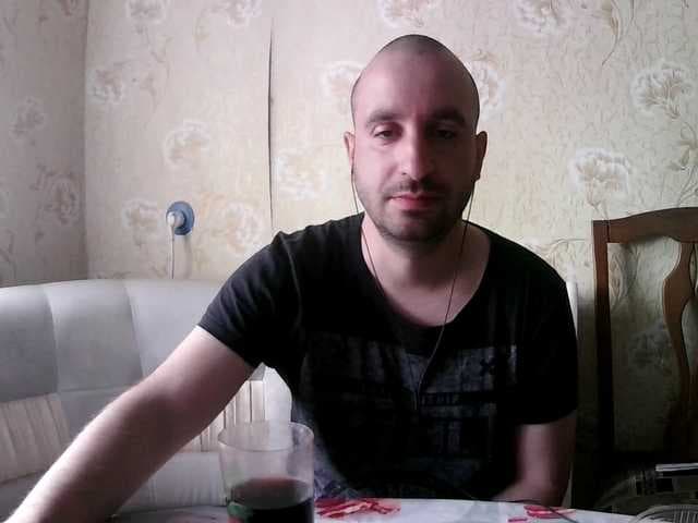 HowlClaw1994 live cam