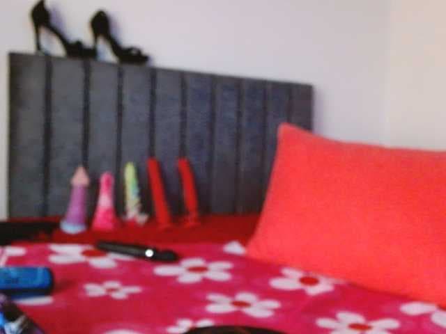 Dahlia_Muse live cam