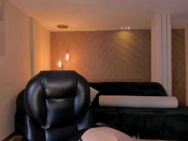HaleyGreen live cam on BongaCams