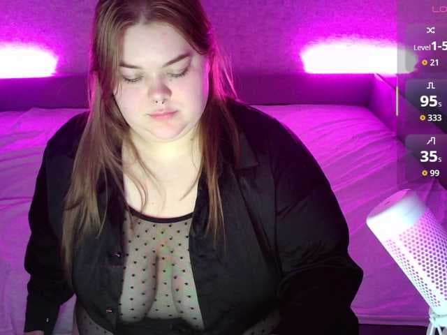 LovelyEmily live cam