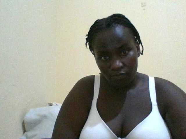 Blackbeauty001 live cam