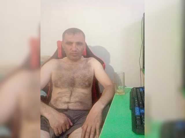 Alexy2025 live cam