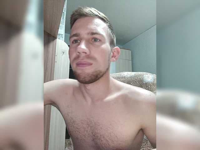 -Dark live cam