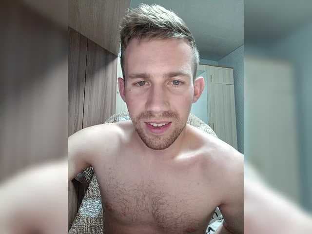 -Dark live cam