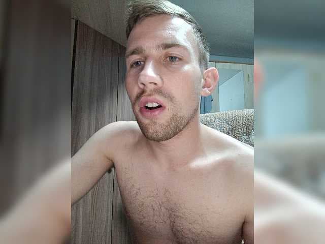 -Dark live cam