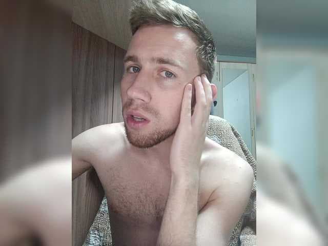 -Dark live cam