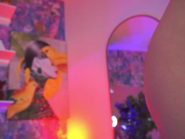 AvaSolis live cam