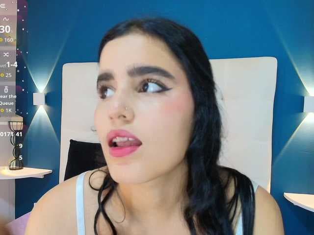 MiiaaCarter live cam
