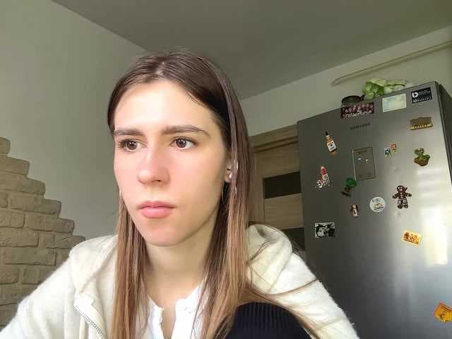 AshantiBadolato live cam