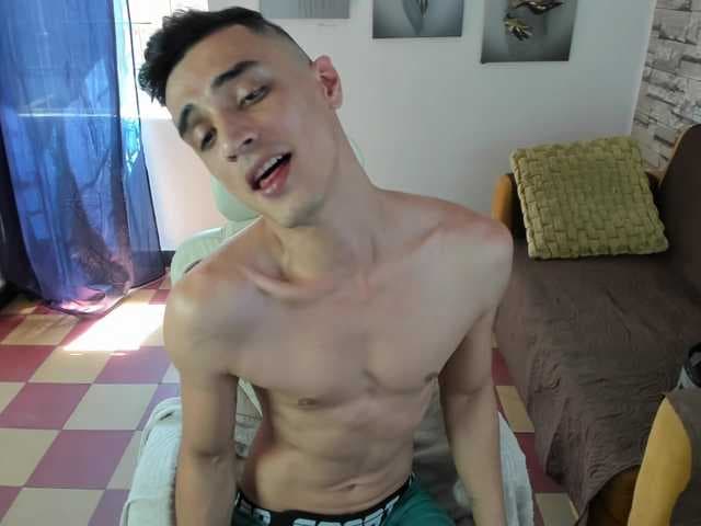 felipe-colinss live cam