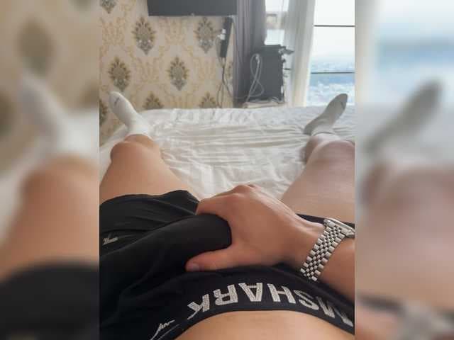 overlordXXL live cam