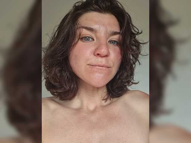 Alise-Shine live cam