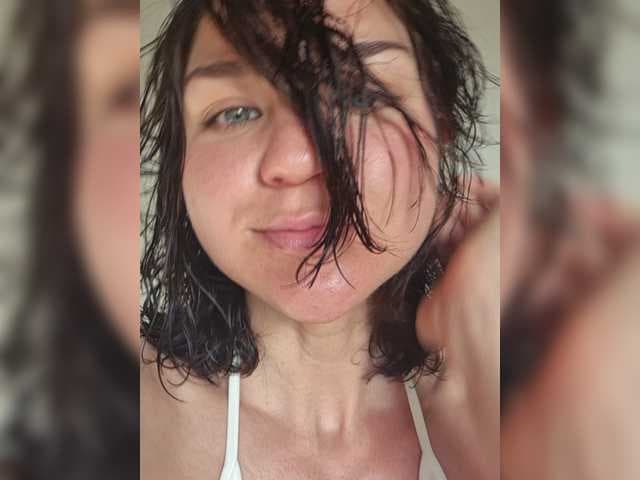 Alise-Shine live cam