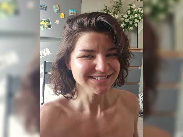 Alise-Shine live cam