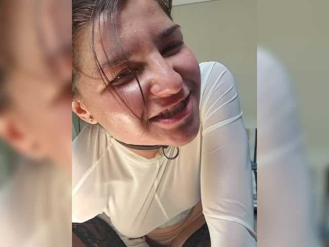Alise-Shine live cam