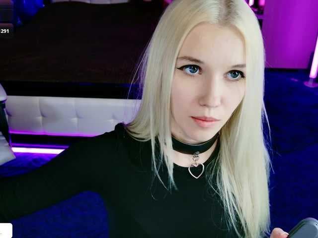 NaomiHita live cam