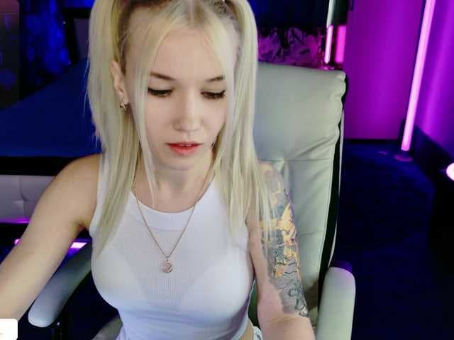 NaomiHita live cam