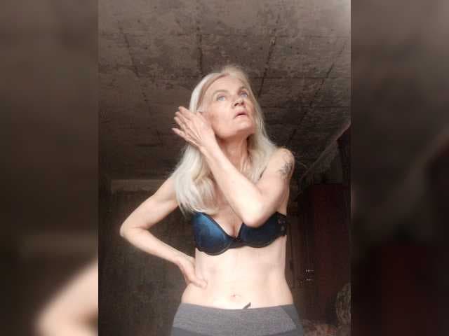 TPAX-B-KucKy live cam