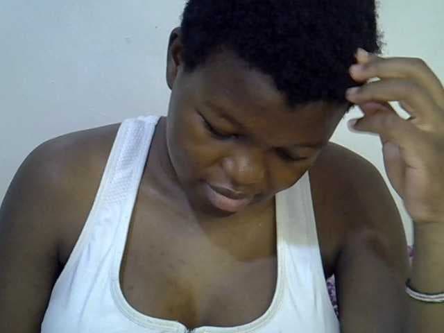 pretty-desire live cam