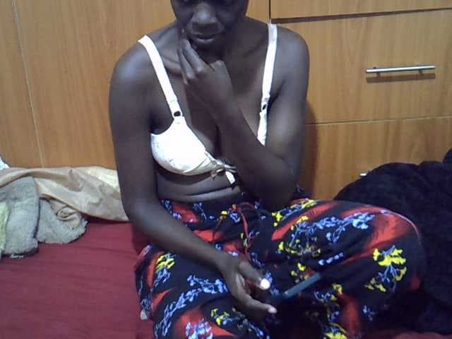 Ebonytrendy live cam