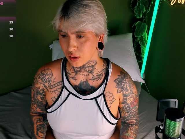 Amy-ink6969 live cam