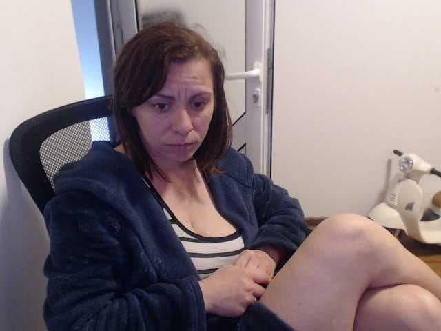 SweetAdela live cam