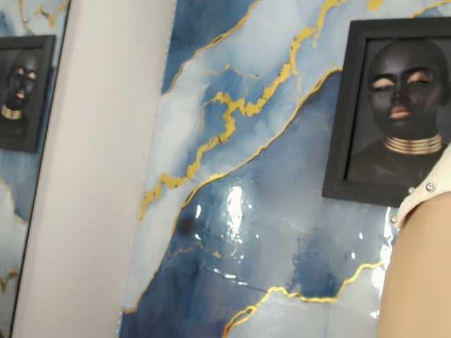 NathaliaLooes live cam
