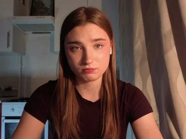 ChristiaPettet live cam