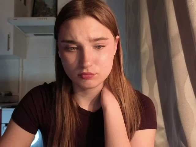 ChristiaPettet live cam