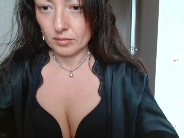 HoneyMuse live cam
