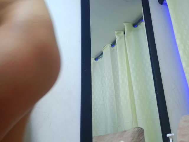 couple-hot-xxx live cam