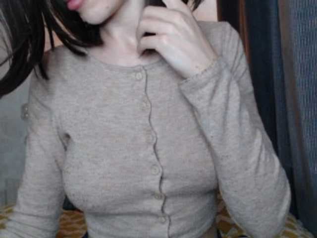 NoraSweet live cam