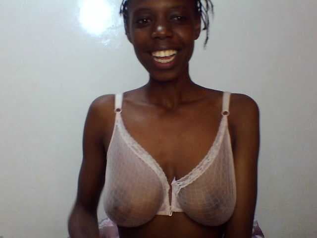 Sexxybellah6 live cam