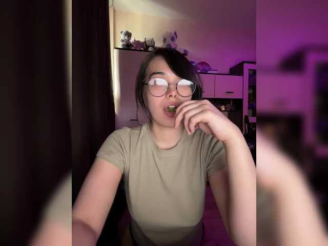 Li-Love live cam