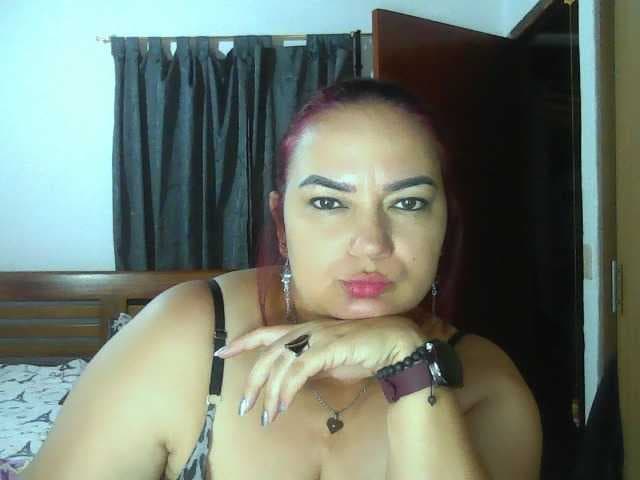 Ariel-69 live cam