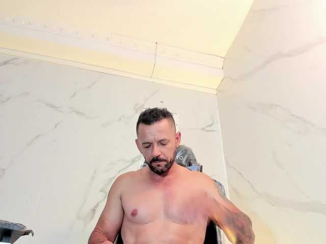 HardenedDad live cam