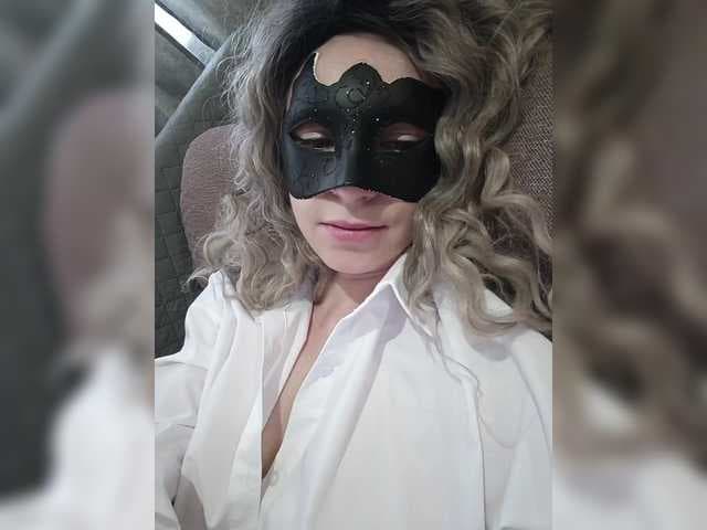 KopoJIeBa live cam on BongaCams