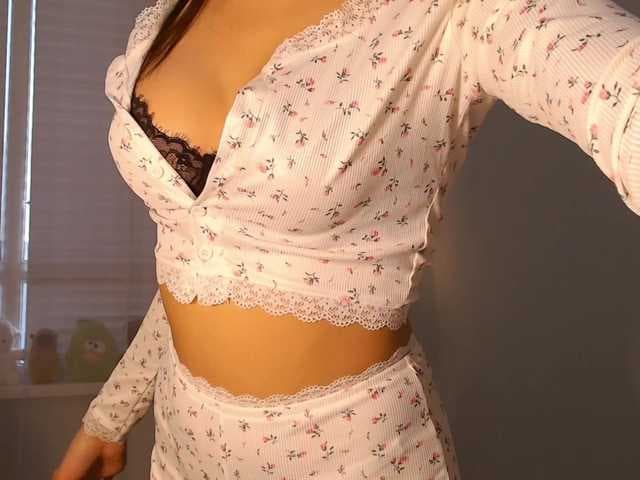 aiyumiprivate live cam
