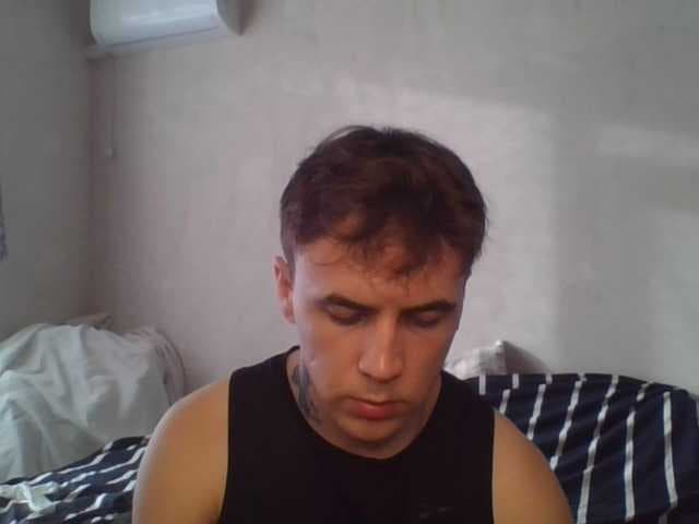 Denis-205 live cam