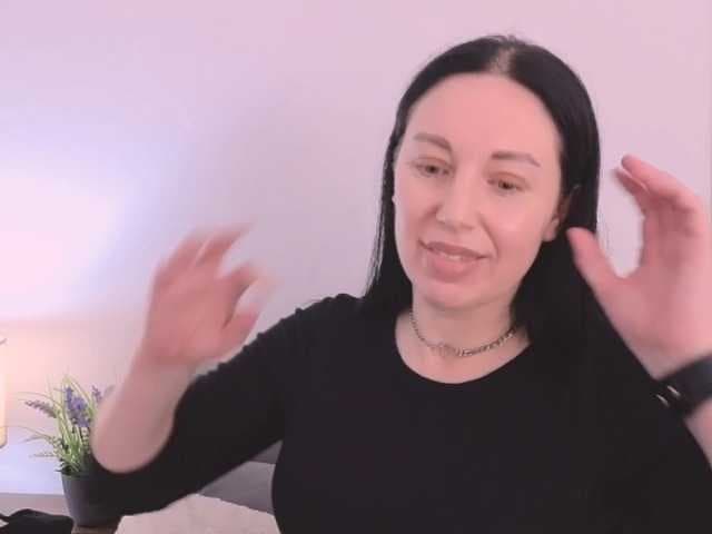 MiaFoxy live cam
