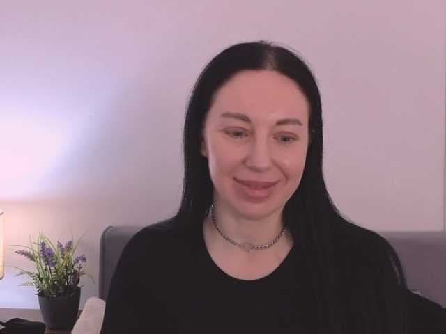 MiaFoxy live cam on BongaCams